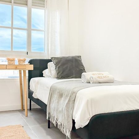 Sunlit & Fresh Apartment - Center By Rems Málaga Extérieur photo