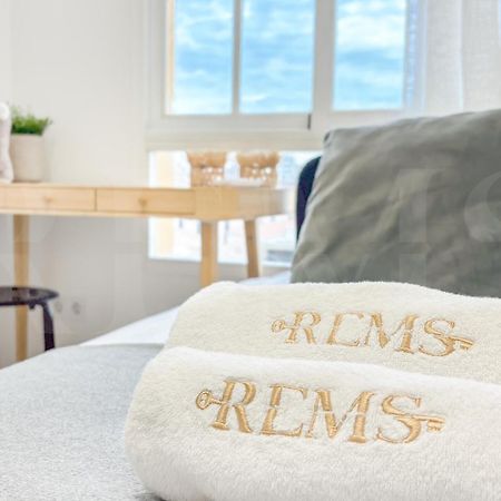 Sunlit & Fresh Apartment - Center By Rems Málaga Extérieur photo