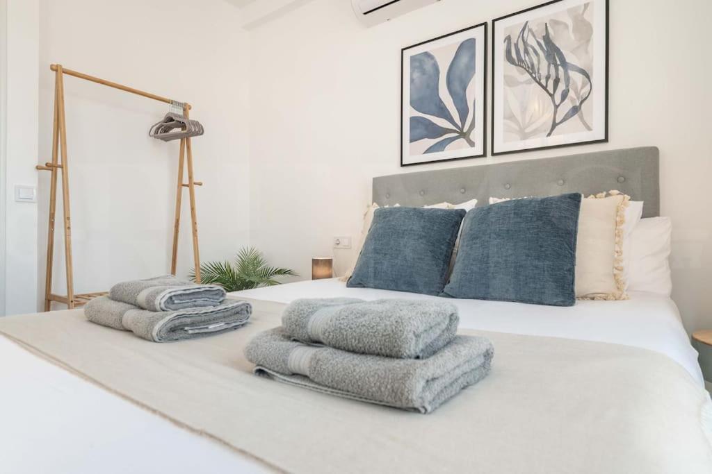 Sunlit & Fresh Apartment - Center By Rems Málaga Extérieur photo
