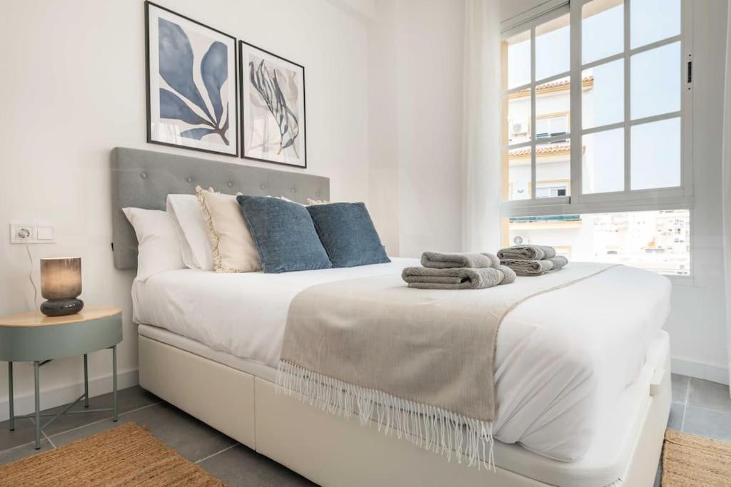 Sunlit & Fresh Apartment - Center By Rems Málaga Extérieur photo