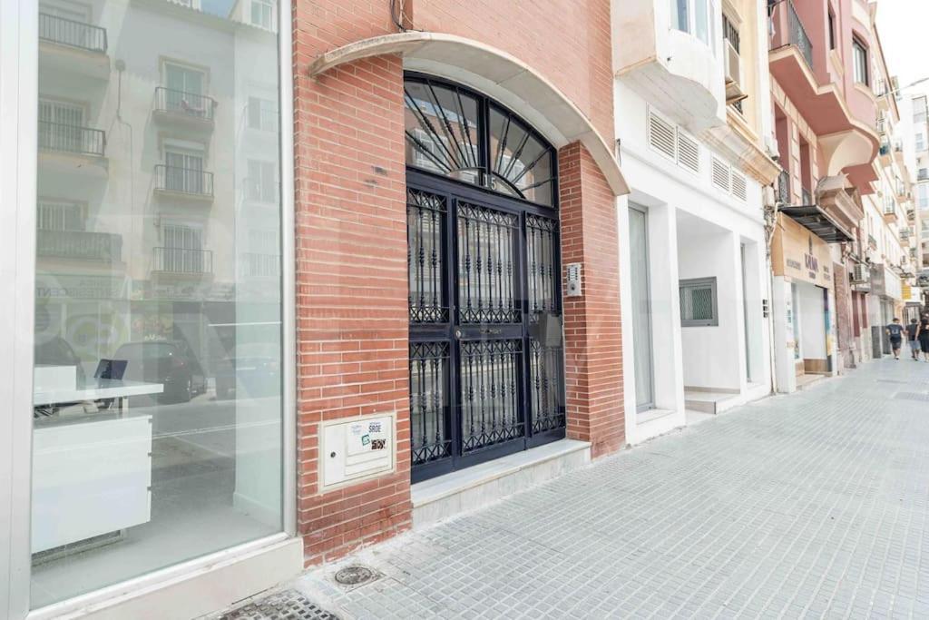 Sunlit & Fresh Apartment - Center By Rems Málaga Extérieur photo